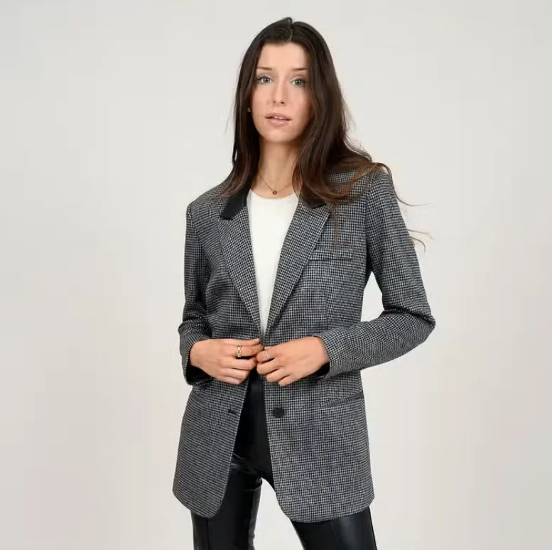 Amaya Plaid Blazer