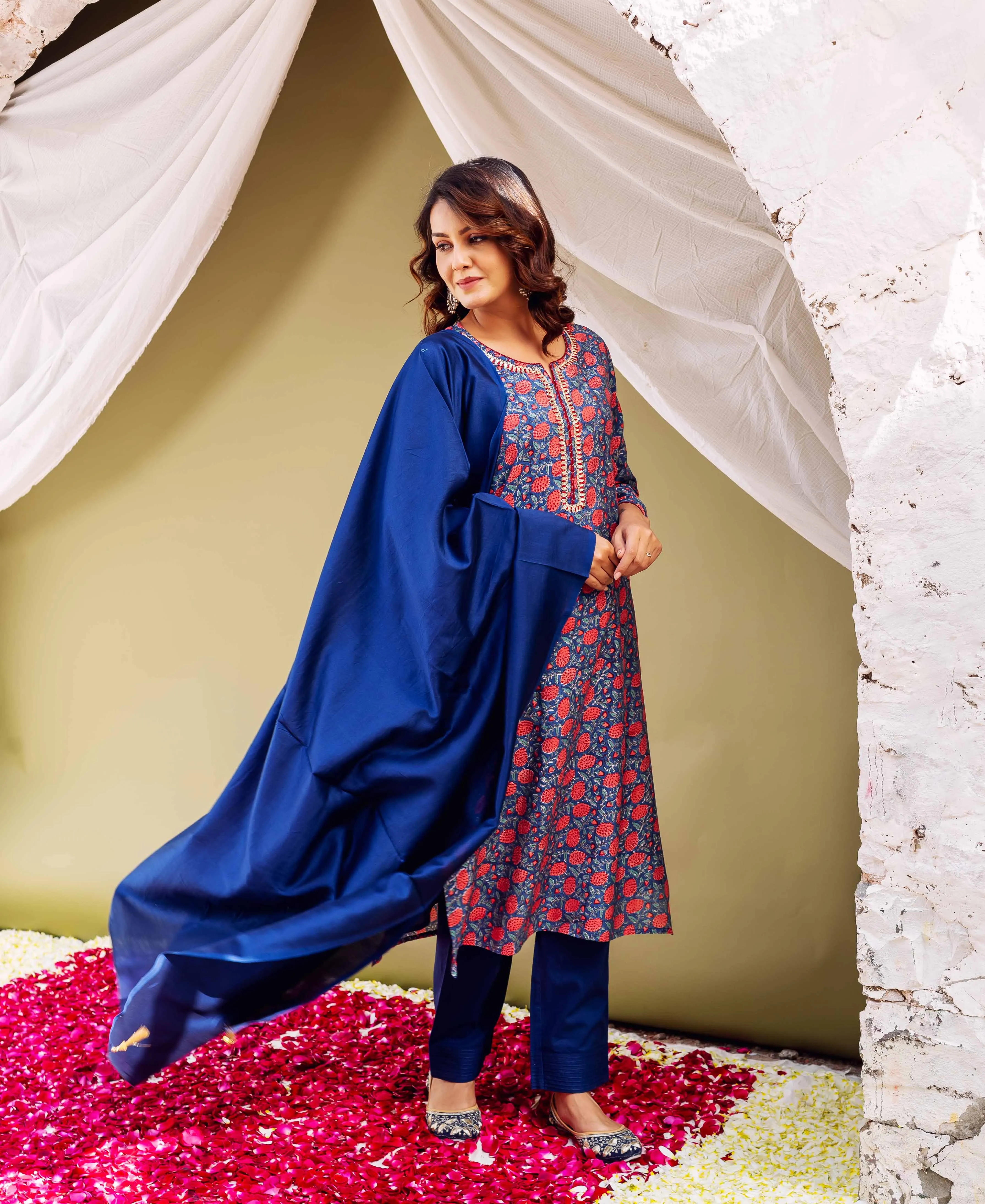 Blue Majesty Gota-Infused Kurta