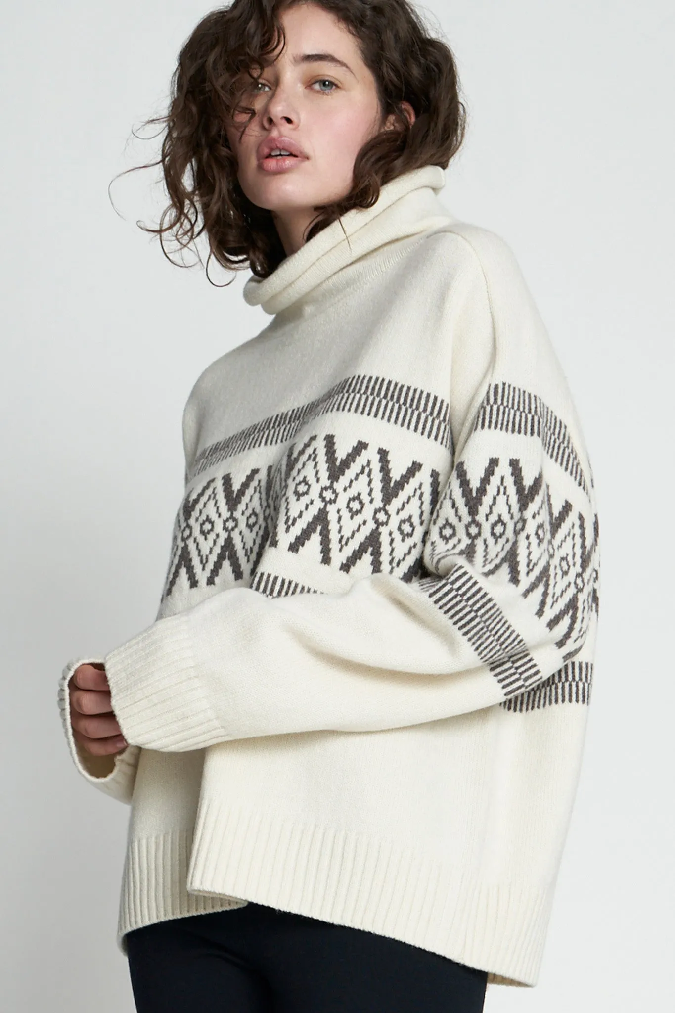 Cabin Sweater | Cream/Coffee