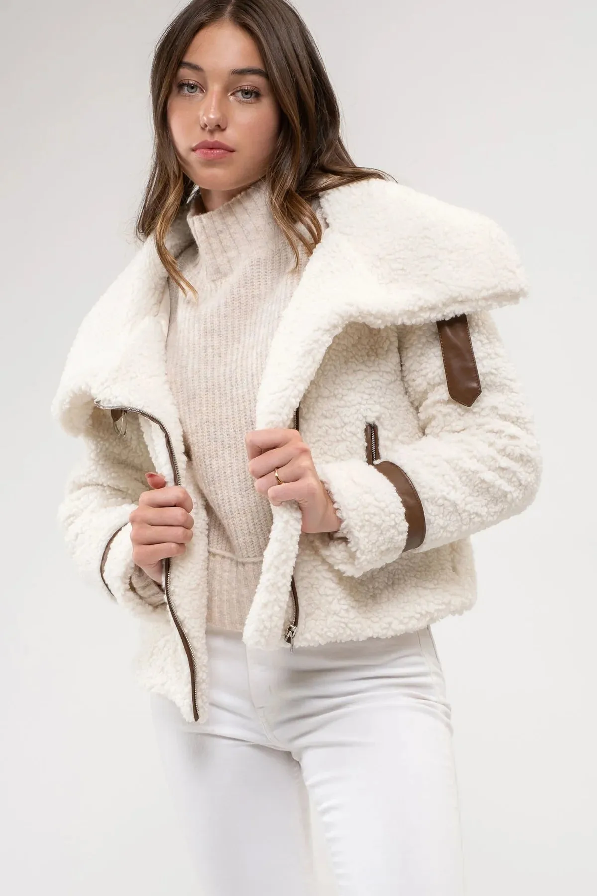 Callahan Sherpa Jacket - White