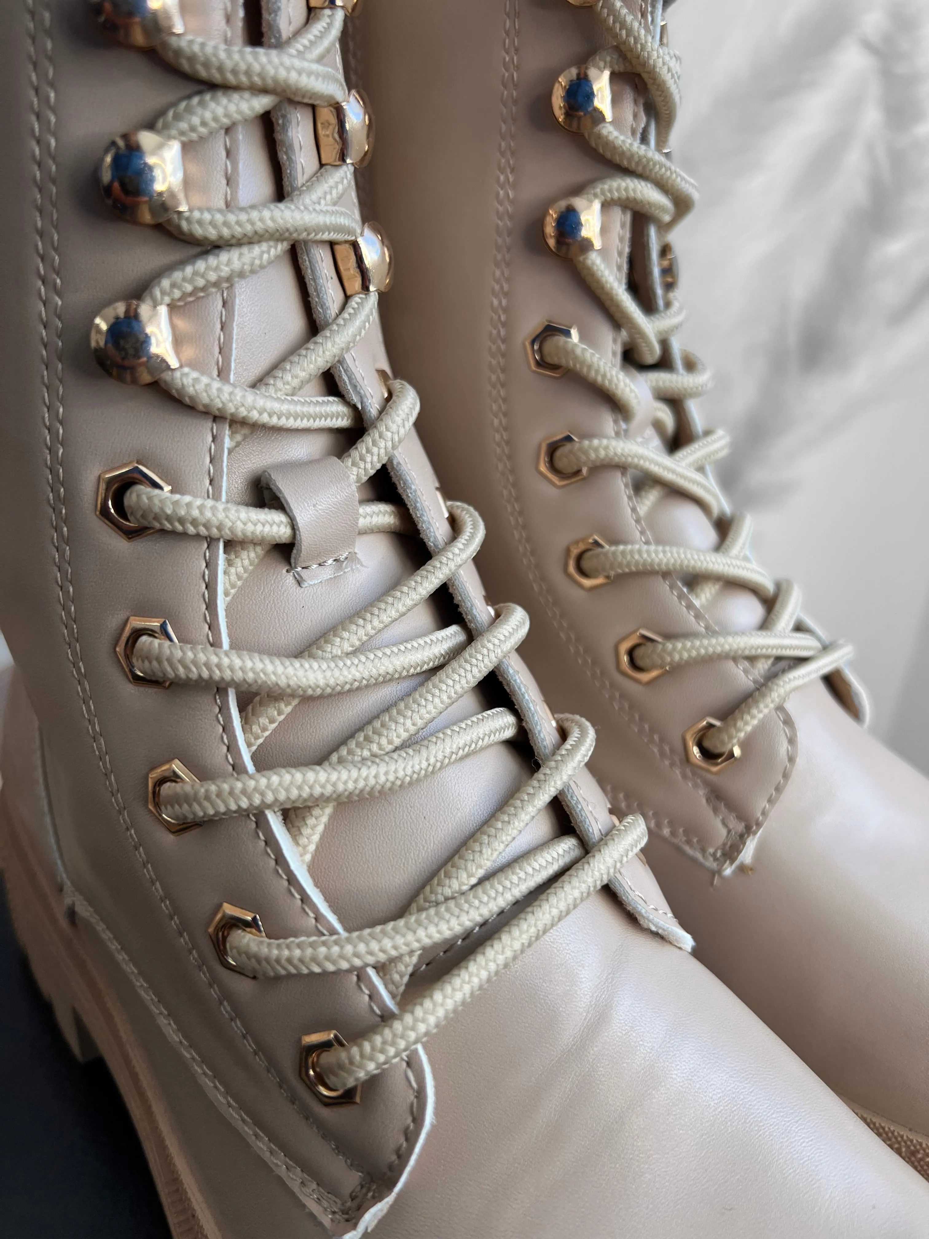 Midi Height City Hike Boots